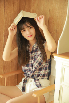 爱矢峰子